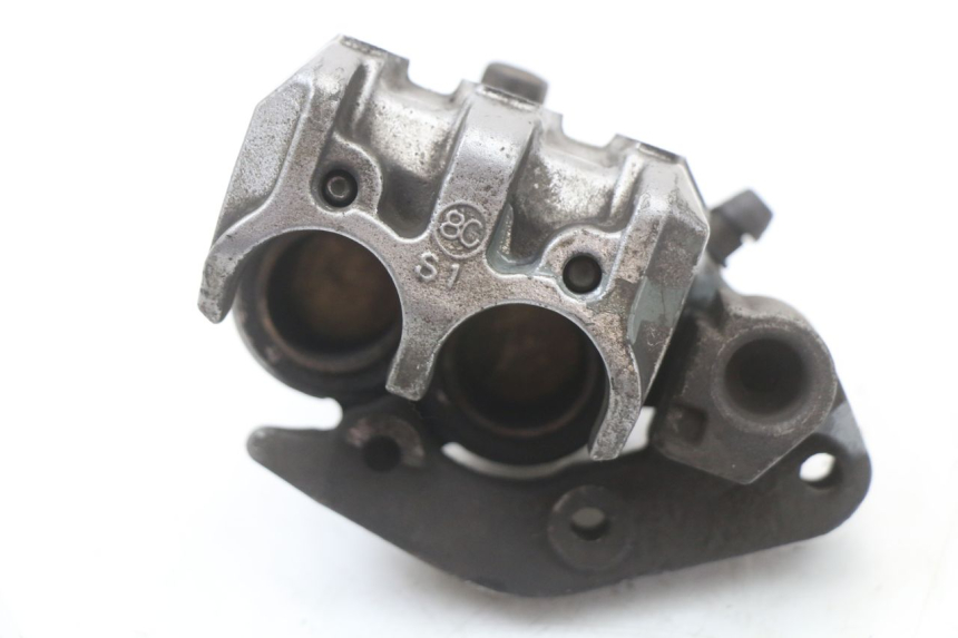 photo de ÉTRIER DE FREIN AVANT HONDA NHX LEAD 110 (2008 - 2010) - Gros plan technique