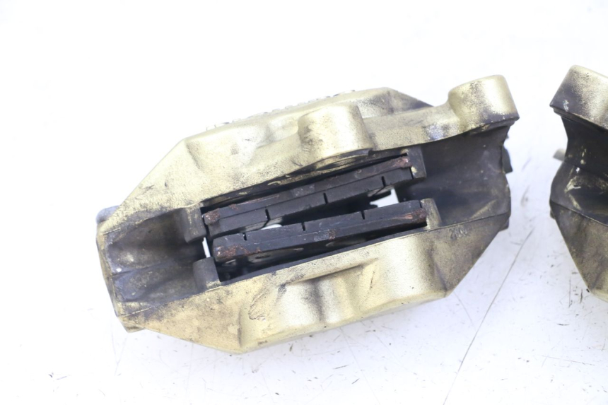 photo de ETRIER FREIN AVANT MOTO GUZZI NORGE 8V GT 1200 (2011 - 2016) - Zoom état d’usage