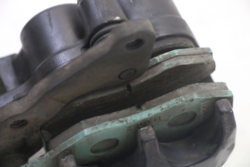 photo de ETRIER FREIN AVANT PIAGGIO NRG POWER PUREJET 50 (2018 - 2021) - Points de fixation