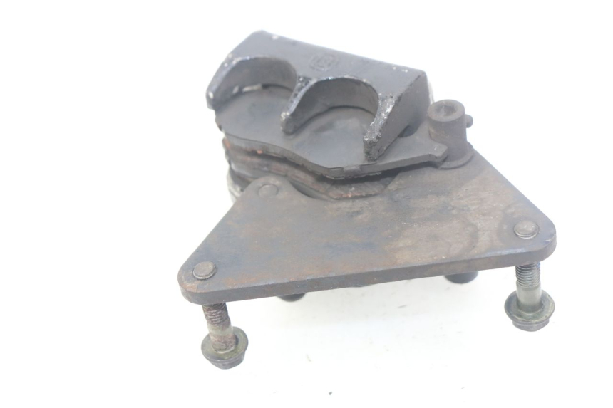 photo de ÉTRIER DE FREIN AVANT SYM ORBIT III 3 4T 50 (2018 - 2021) - Autre angle de vue