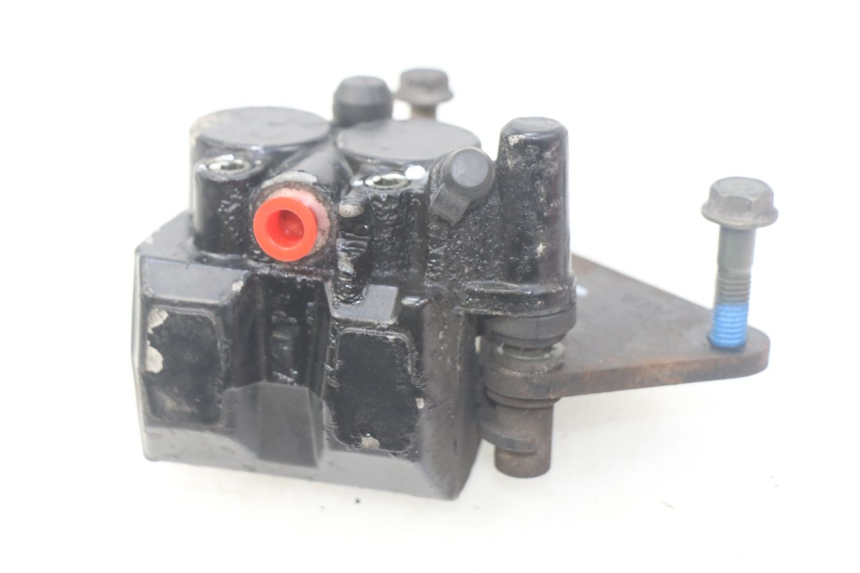 photo de ÉTRIER DE FREIN AVANT SYM ORBIT III 3 4T 50 (2018 - 2021) - Gros plan technique