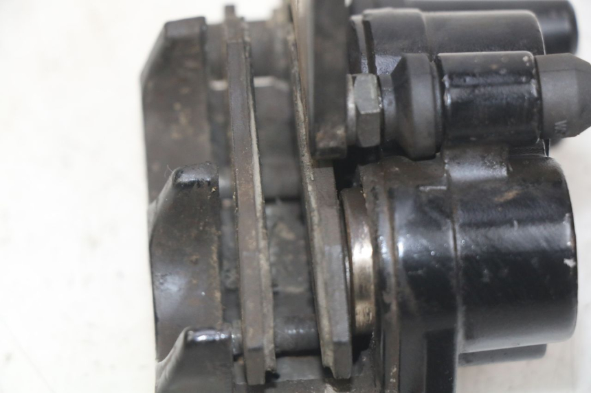 photo de ETRIER FREIN AVANT SYM ORBIT III 3 4T 50 (2021 - 2025) - Autre angle de vue