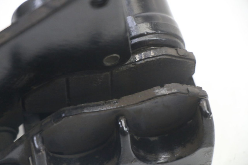 photo de ETRIER FREIN AVANT SYM ORBIT III 3 4T 50 (2021 - 2025) - Points de fixation