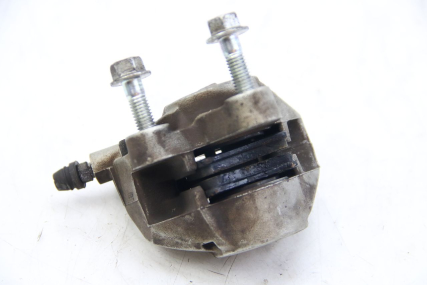 photo de ÉTRIER DE FREIN AVANT MBK OVETTO 2T 50 (2007 - 2017) - Gros plan technique