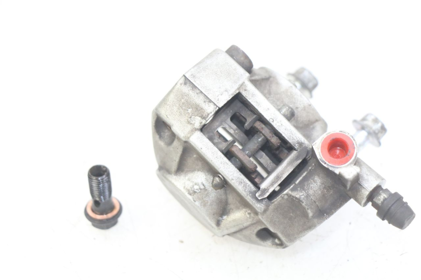 photo de ÉTRIER DE FREIN AVANT MBK OVETTO 2T 50 (2007 - 2017) - Détail de la pièce