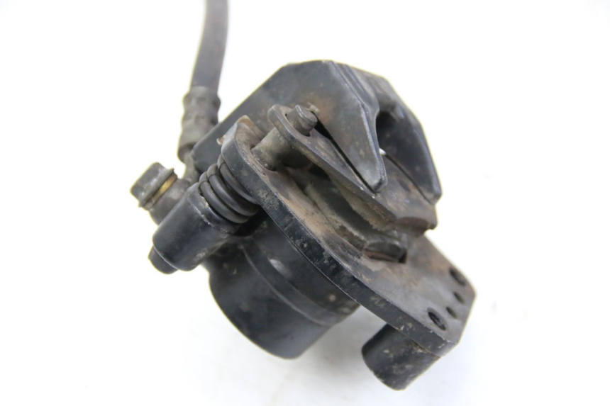 photo de ÉTRIER DE FREIN AVANT IMF INDUSTRIE PACH 4T 50 (2009 - 2018) - Gros plan technique