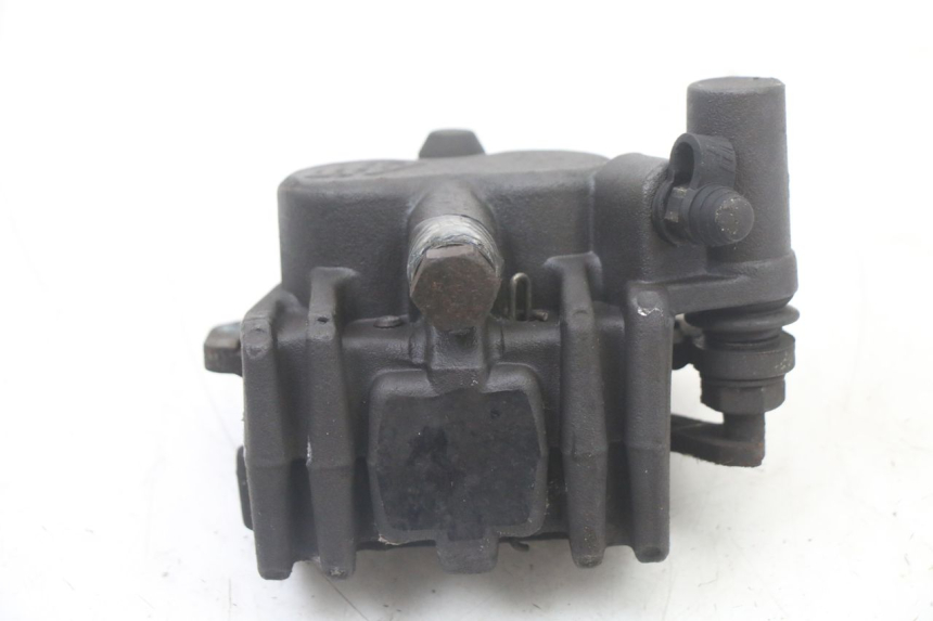 photo de ÉTRIER DE FREIN AVANT PEUGEOT SATELIS COMPRESSOR K15 125 (2006 - 2009) - Autre angle de vue