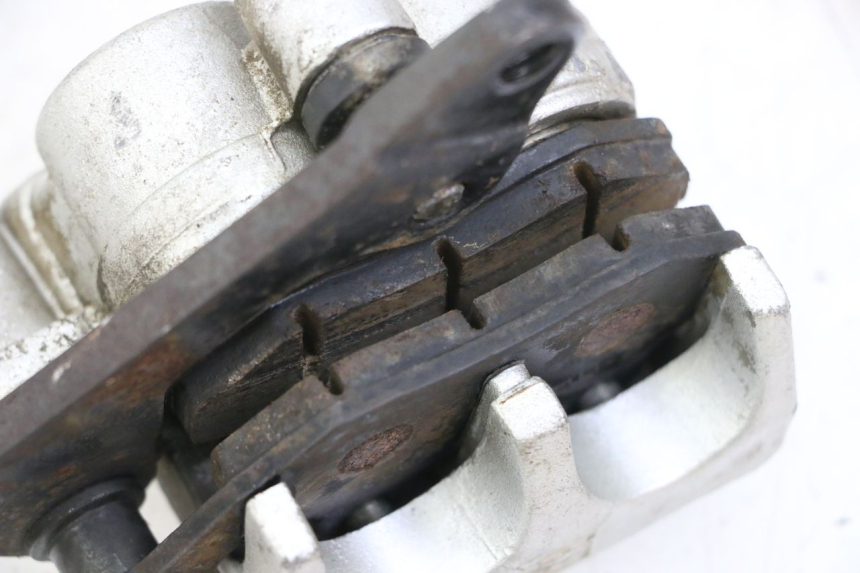 photo de ÉTRIER DE FREIN AVANT PEUGEOT TWEET 4T 50 (2014 - 2019) - Autre angle de vue