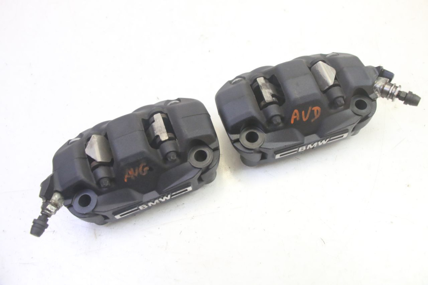 photo de ETRIER FREIN AVANT BMW R GS 1250 (2021 - 2024) - Autre angle de vue