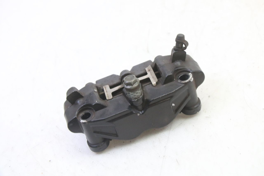 photo de ETRIER FREIN AVANT MAG POWER R-STREET 50 (2016 - 2025) - Zoom état d’usage