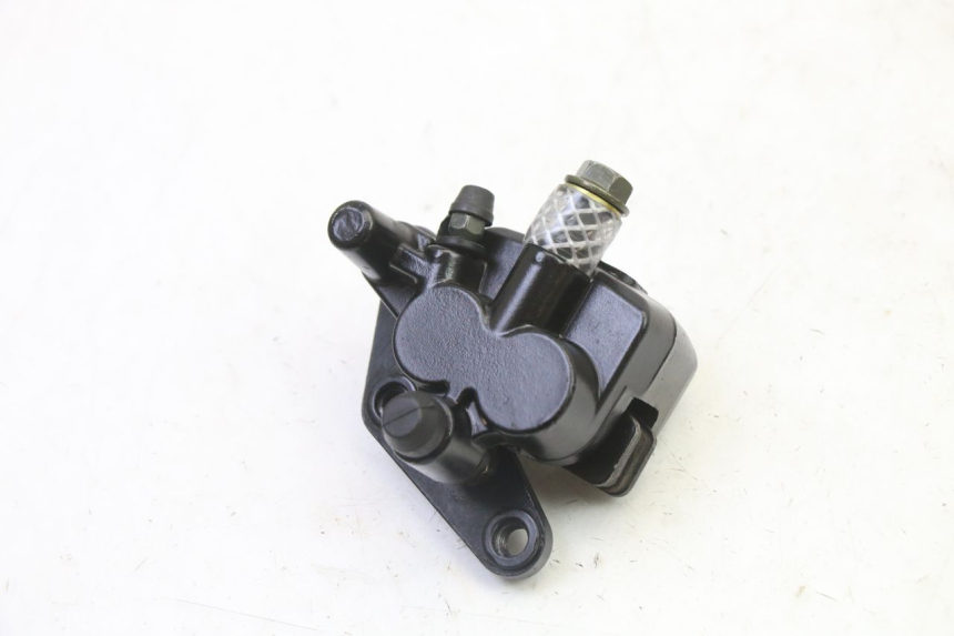 photo de ÉTRIER DE FREIN AVANT APOLLO RFZ 125 - Détail de la pièce