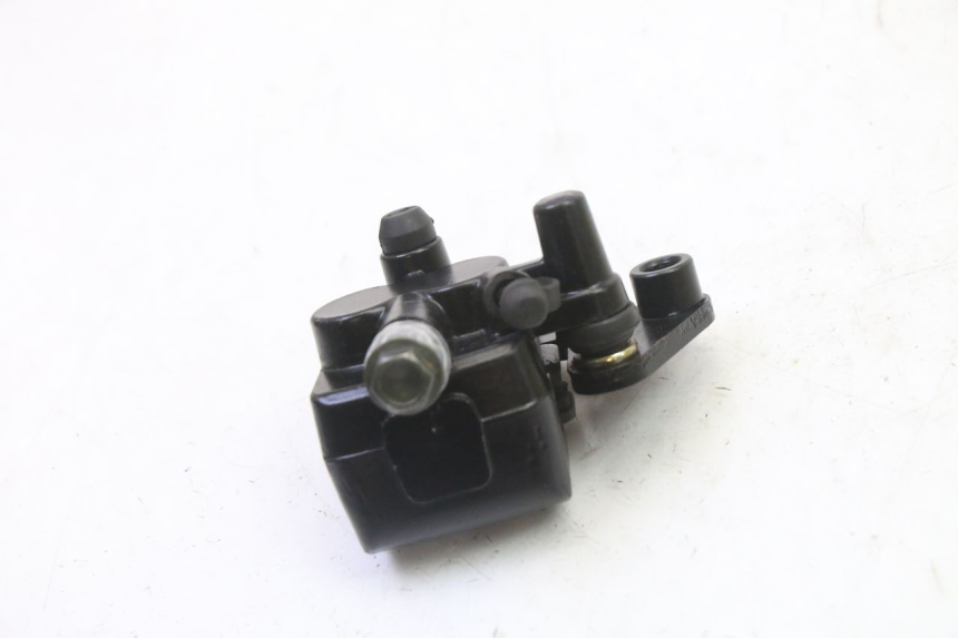 photo de ÉTRIER DE FREIN AVANT APOLLO RFZ 125 - Zoom état d’usage