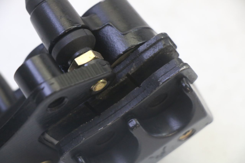 photo de ÉTRIER DE FREIN AVANT APOLLO RFZ 125 - État de surface