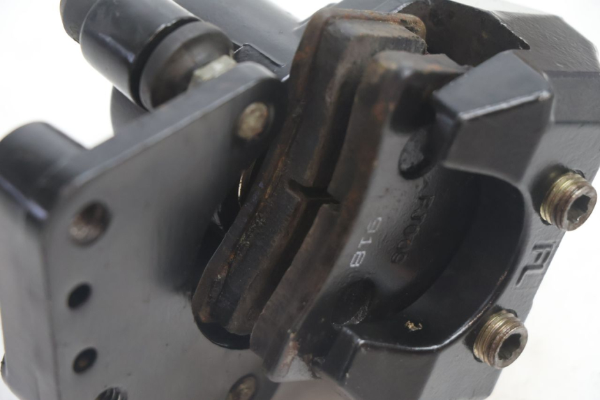 photo de ETRIER FREIN AVANT TNT MOTOR ROMA 12' 2T 50 (2007 - 2018) - Points de fixation