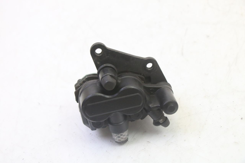 photo de ÉTRIER DE FREIN AVANT GILERA RUNNER SP 50 (2009 - 2017) - Autre angle de vue