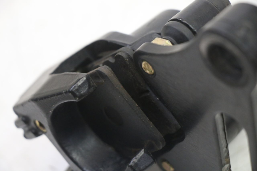 photo de ÉTRIER DE FREIN AVANT APOLLO RXF 125 - Vue d’ensemble