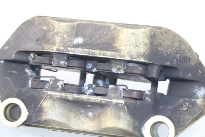 photo de ETRIER FREIN AVANT BMW S RR ABS S1000RR 1000 (2009 - 2011) - Gros plan technique