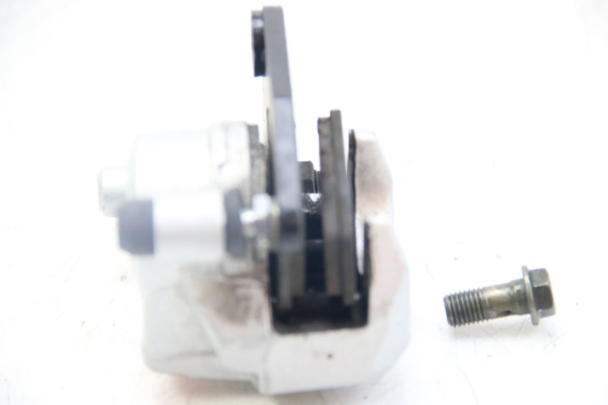 photo de ÉTRIER DE FREIN AVANT JM MOTORS SANTANA 50 (2014 - 2023) - Autre angle de vue