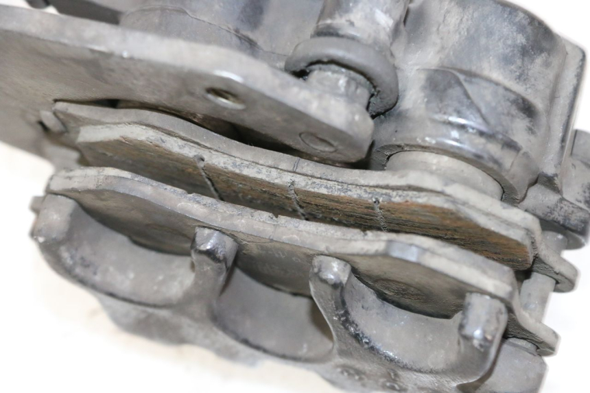 photo de ÉTRIER DE FREIN AVANT PEUGEOT SATELIS 125 (2010 - 2012) - Zoom état d’usage