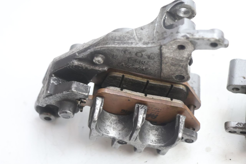 photo de ETRIER FREIN AVANT HONDA ST PAN EUROPEAN 1100 (1990 - 2002) - Marquages et références