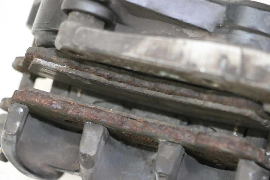 photo de ÉTRIER DE FREIN AVANT SUZUKI BURGMAN 125 (2007 - 2014) - Zoom état d’usage