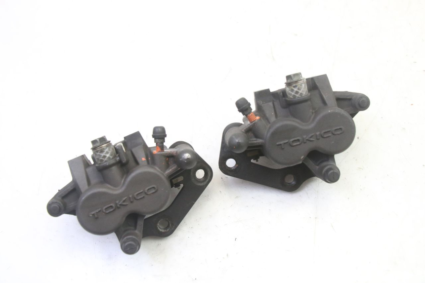 photo de ETRIER FREIN AVANT SUZUKI SV S 650 (2003 - 2009) - Vue principale