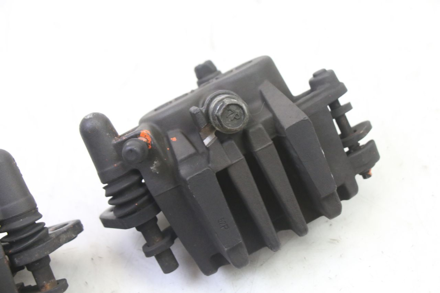 photo de ETRIER FREIN AVANT SUZUKI SV S 650 (2003 - 2009) - Vue d’ensemble