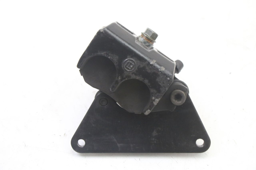 photo de ÉTRIER DE FREIN AVANT SYM ORBIT III 3 4T 50 (2018 - 2021) - Autre angle de vue