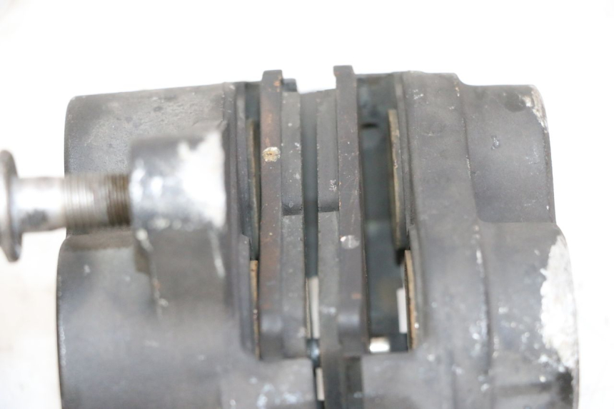 photo de ÉTRIER DE FREIN AVANT YAMAHA TDM ABS 900 (2002 - 2014) - Vue d’ensemble