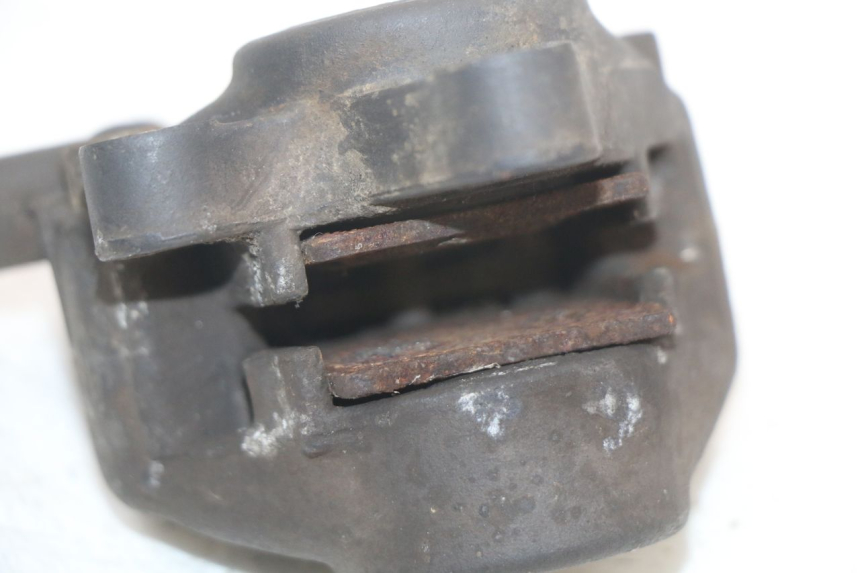 photo de ÉTRIER DE FREIN AVANT PIAGGIO TYPHOON 80 (1994 - 1997) - Vue d’ensemble