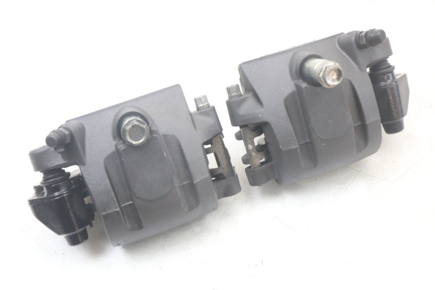 photo de ÉTRIER DE FREIN AVANT KAWASAKI VERSYS ABS 650 (2015 - 2018) - État de surface