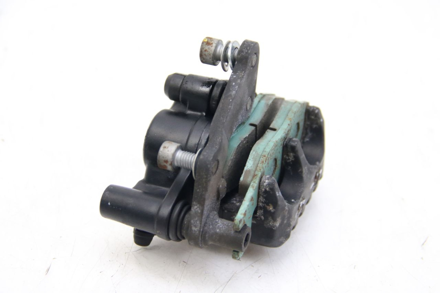 photo de ÉTRIER DE FREIN AVANT PIAGGIO VESPA GTS SUPER IE 125 (2009 - 2016) - Autre angle de vue