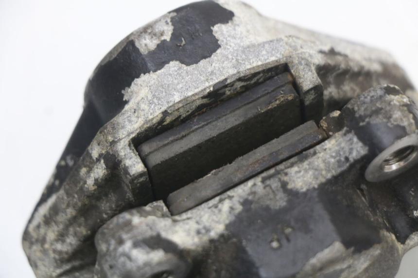 photo de ETRIER FREIN AVANT PIAGGIO VESPA LX 2T 50 (2005 - 2013) - Points de fixation