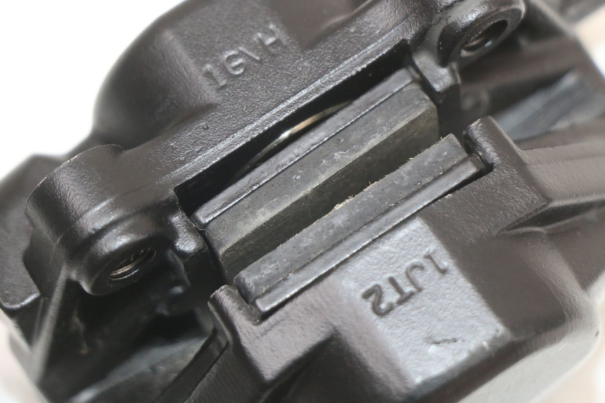 photo de ETRIER FREIN AVANT PIAGGIO VESPA PRIMAVERA 4T 50 (2021 - 2024) - Points de fixation