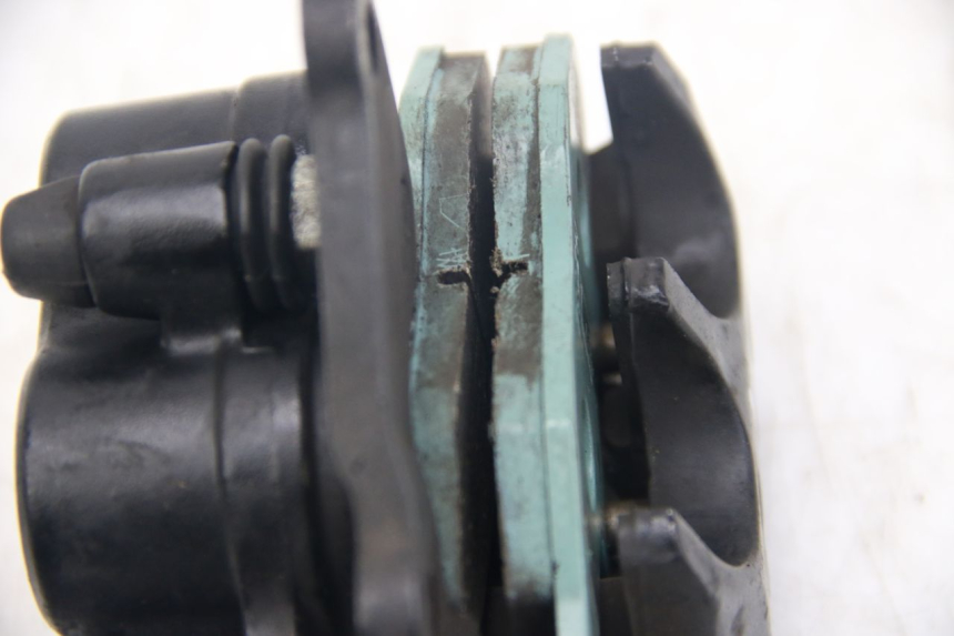 photo de ÉTRIER DE FREIN AVANT PIAGGIO VESPA SPRINT 2T 50 (2014 - 2018) - Vue d’ensemble