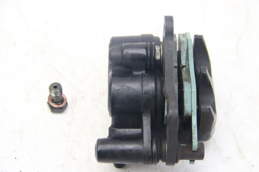 photo de ÉTRIER DE FREIN AVANT PIAGGIO VESPA SPRINT 2T 50 (2014 - 2018) - Points de fixation