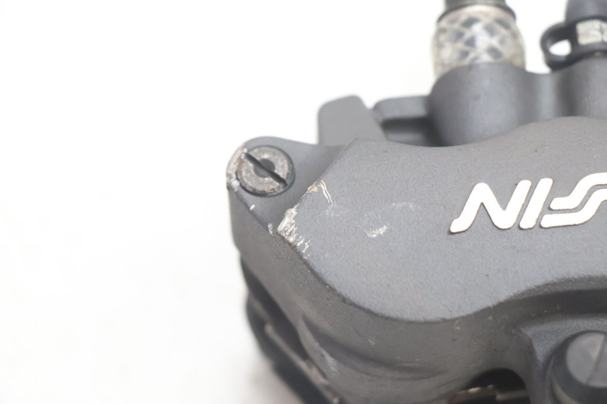 photo de ETRIER FREIN AVANT HONDA VFR FI RC46 800 (1998 - 2001) - Gros plan technique