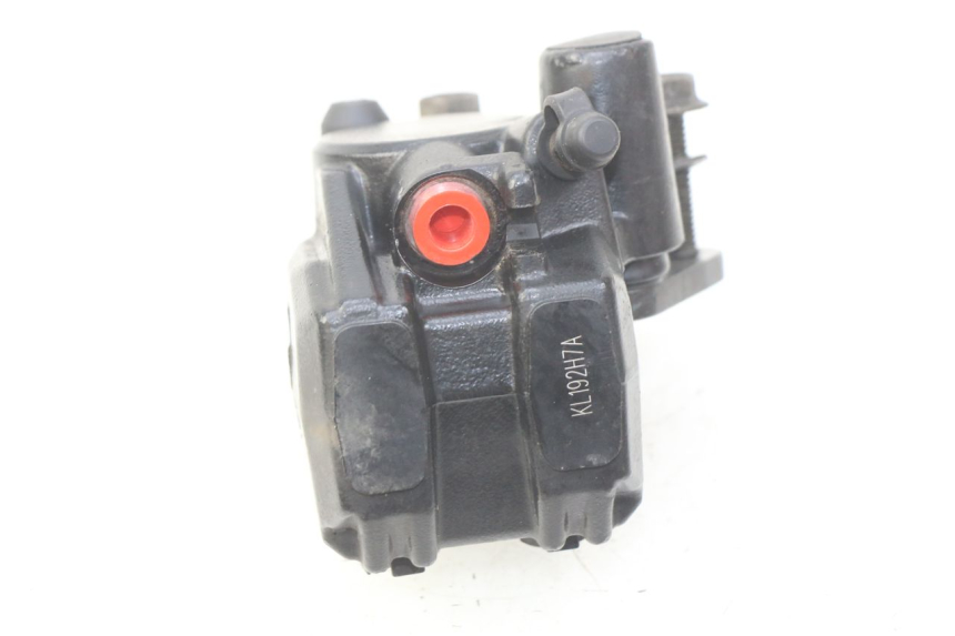 photo de ÉTRIER DE FREIN AVANT PEUGEOT VIVACITY NEW 2T 50 (2008 - 2017) - Gros plan technique