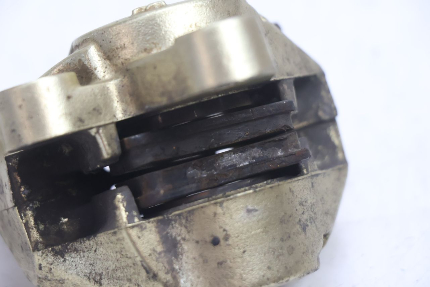 photo de ETRIER FREIN AVANT PEUGEOT VIVACITY 50 (1998 - 2003) - Points de fixation