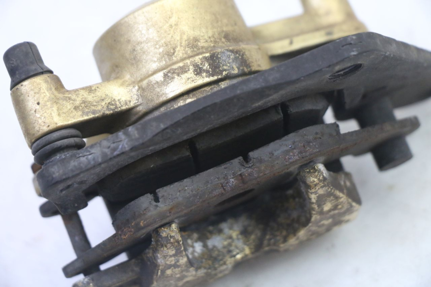 photo de ETRIER FREIN AVANT MBK WAAP 125 (2008 - 2013) - Points de fixation