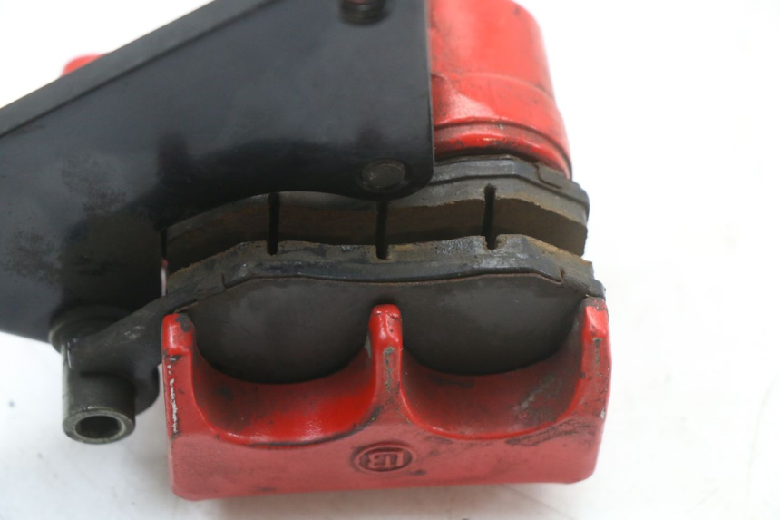 photo de ÉTRIER DE FREIN AVANT SYM X-PRO 4T 50 (2014 - 2021) - Détail de la pièce