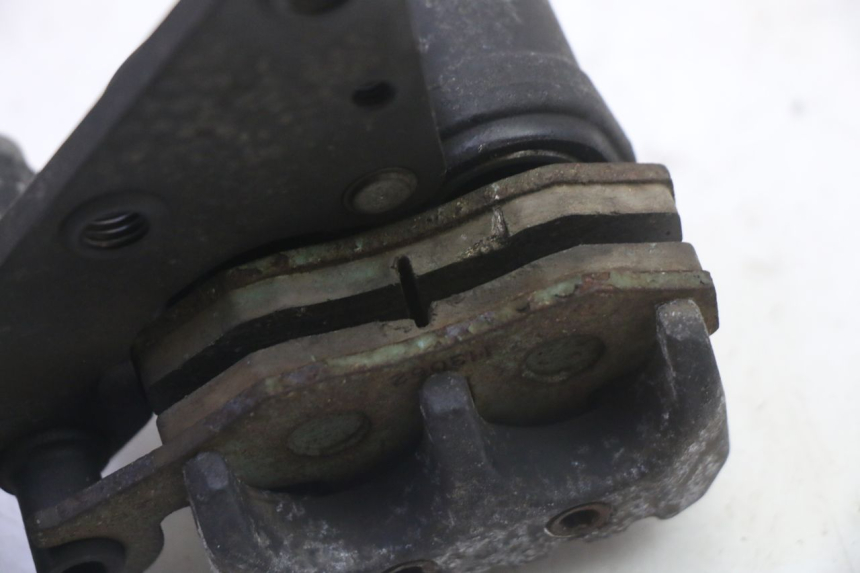 photo de ÉTRIER DE FREIN AVANT PIAGGIO X9 EVOLUTION 125 (2003 - 2007) - Zoom composants