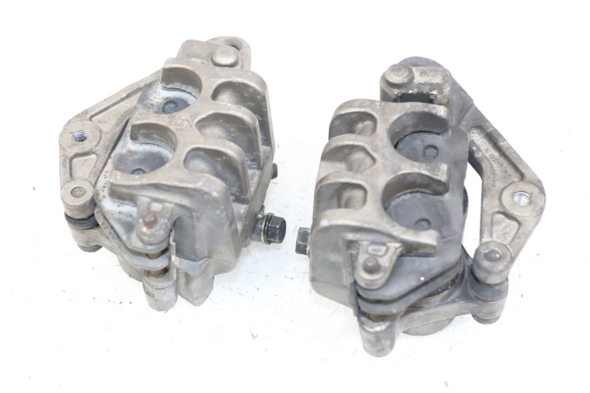 photo de ETRIER FREIN AVANT KYMCO XCITING 250 (2006 - 2009) - Détail de la pièce