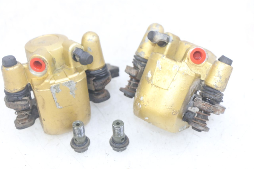 photo de ÉTRIER DE FREIN AVANT SHINERAY XY250 STXE 250 (2006 - 2012) - Pièce contrôlée