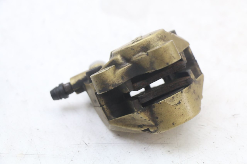 photo de ETRIER FREIN AVANT YAMAHA BW'S NG NEXT GENERATION 50 (1996 - 2003) - Gros plan technique