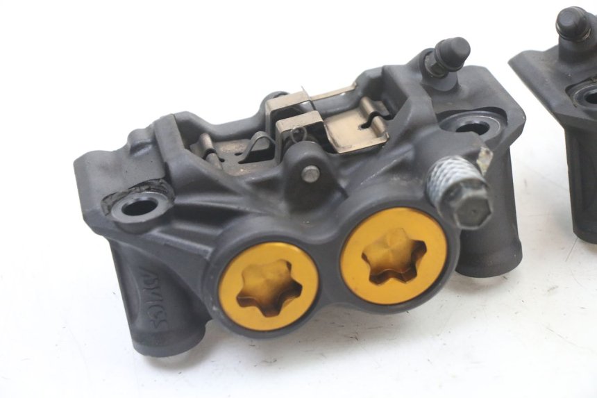 photo de ETRIER FREIN AVANT YAMAHA YP T-MAX TMAX 530 (2017 - 2020) - Détail de la pièce