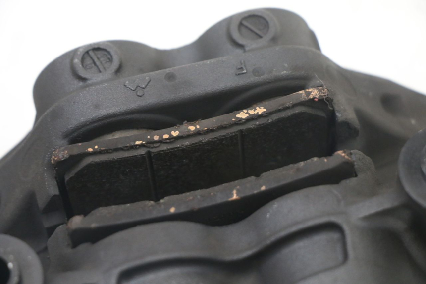 photo de ETRIER FREIN AVANT YAMAHA YP T-MAX TMAX 530 (2017 - 2020) - Marquages et références