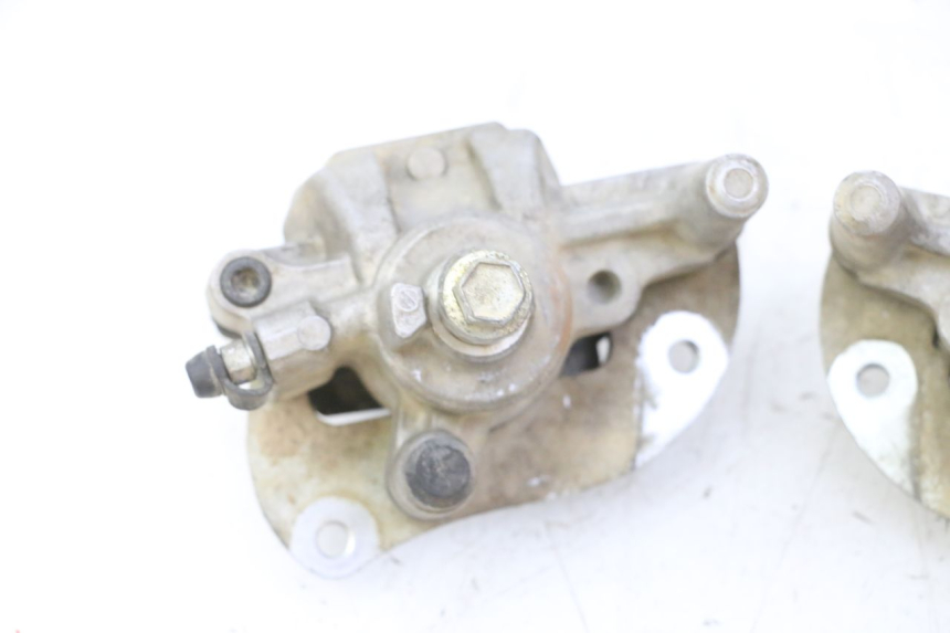 photo de ETRIER FREIN AVANT YAMAHA YFM R RAPTOR 250 (2008 - 2014) - Détail de la pièce