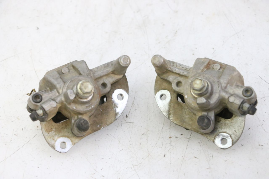 photo de ETRIER FREIN AVANT YAMAHA YFM R RAPTOR 250 (2008 - 2014) - Détails caractéristiques