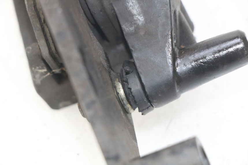 photo de ÉTRIER DE FREIN AVANT YAMASAKI YM T 125 (2015 - 2020) - Détail de la pièce